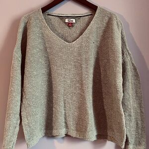 Tommy Hilfiger Loose Knit V-Neck Sweater Sage Green Size Medium